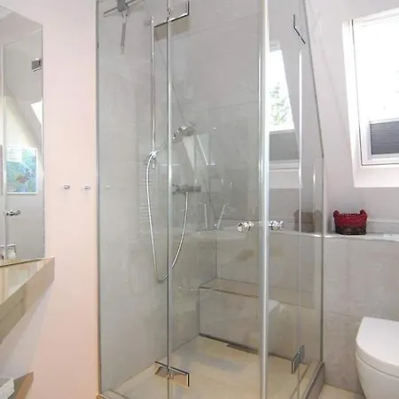 Holiday home Terpstich 124